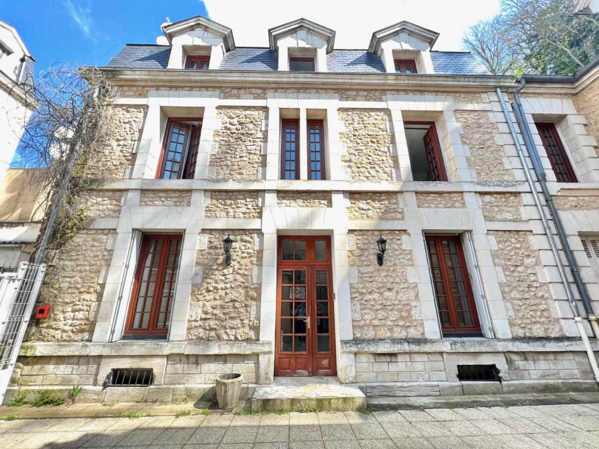 Le Blossac, A 300M Du Centre Ville - Wifi Poitiers Exteriör bild